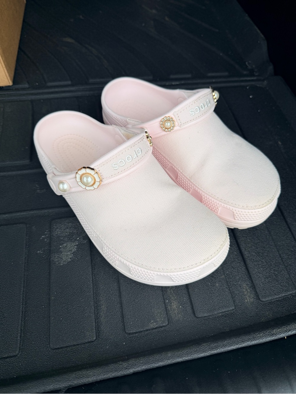 Crocs